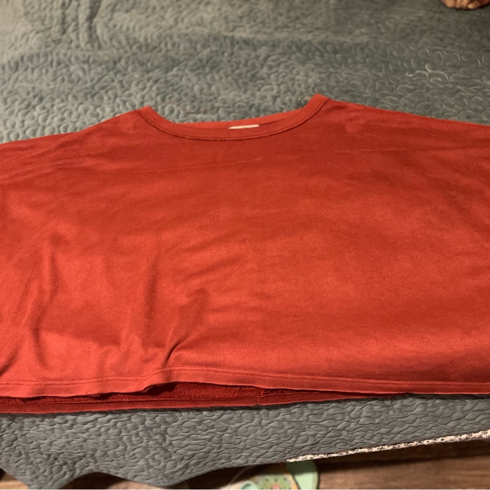 Entro Rust Crop Top - Picture 3 of 5
